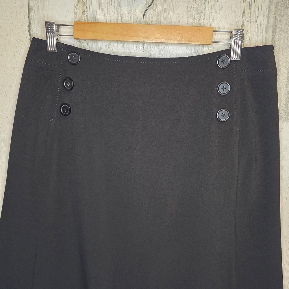 Larry Levine Lifestyle Attitude Black Skirt Size 12 Faux Button Front Stretch - Picture 3 of 10